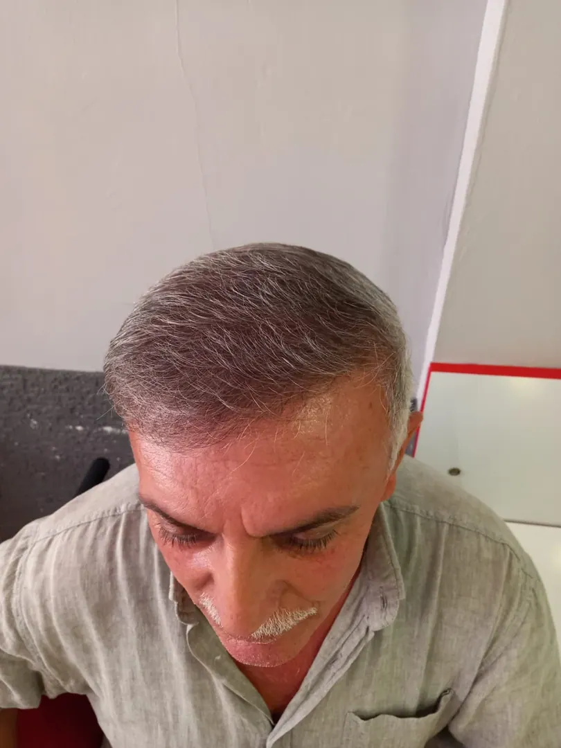 Hasta 8 · 7